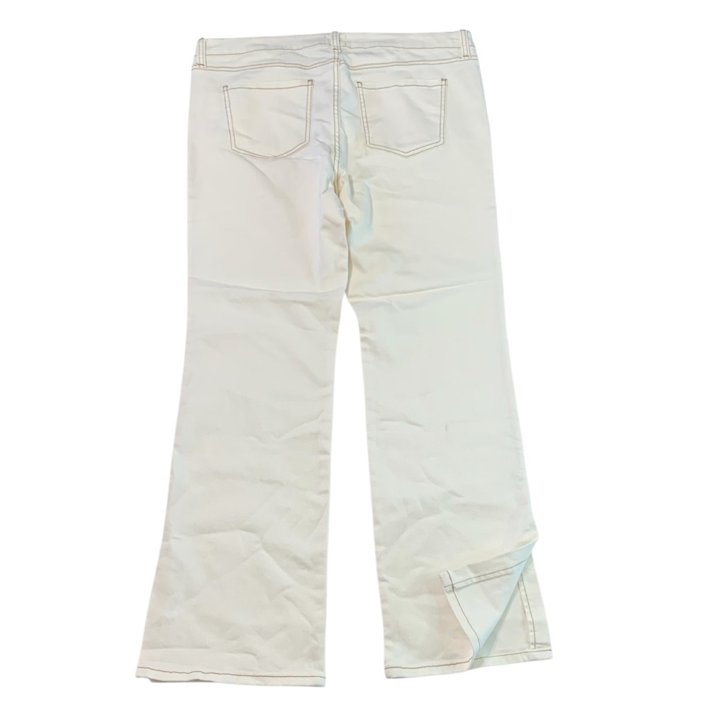 TIME & TRU Bootcut Kick Split Cream Jeans Sz 18 - Picture 2 of 6